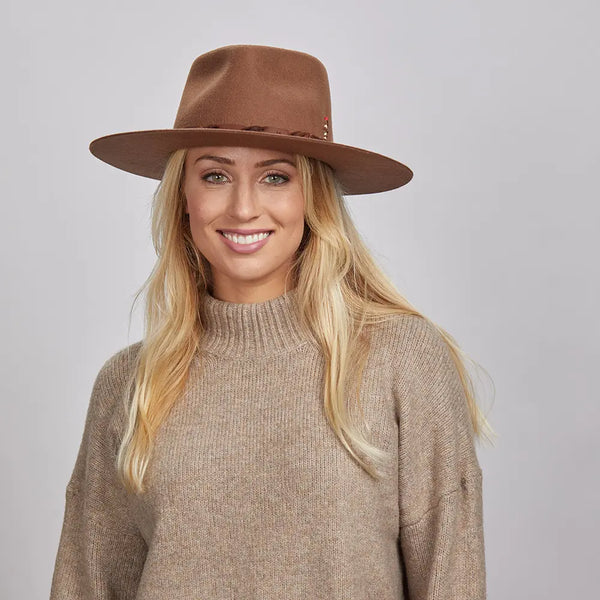 Aspen-Brown-Felt-Fedora-Hat-Ladies-FW23-American-Hat-Makers_1.jpg