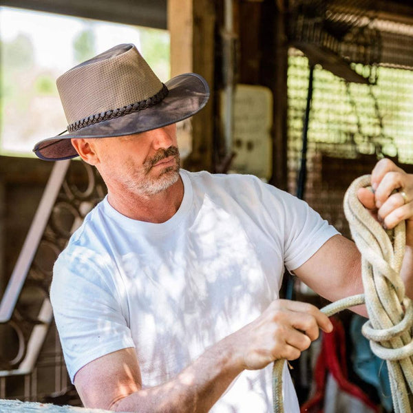 Breeze-BomberBrown-Men-SunHat-AmericanHatMakers-_7.jpg