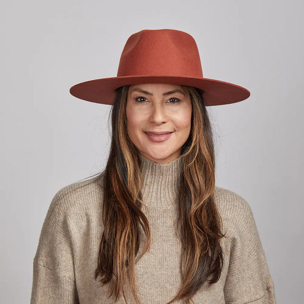 Rancher-Red-Felt-Fedora-Hat-Ladies-FW23-American-Hat-Makers_2.jpg